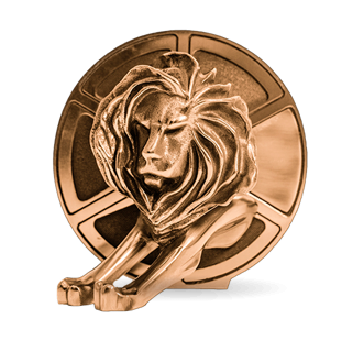 Image de la statue des Lions de Cannes Bronze .